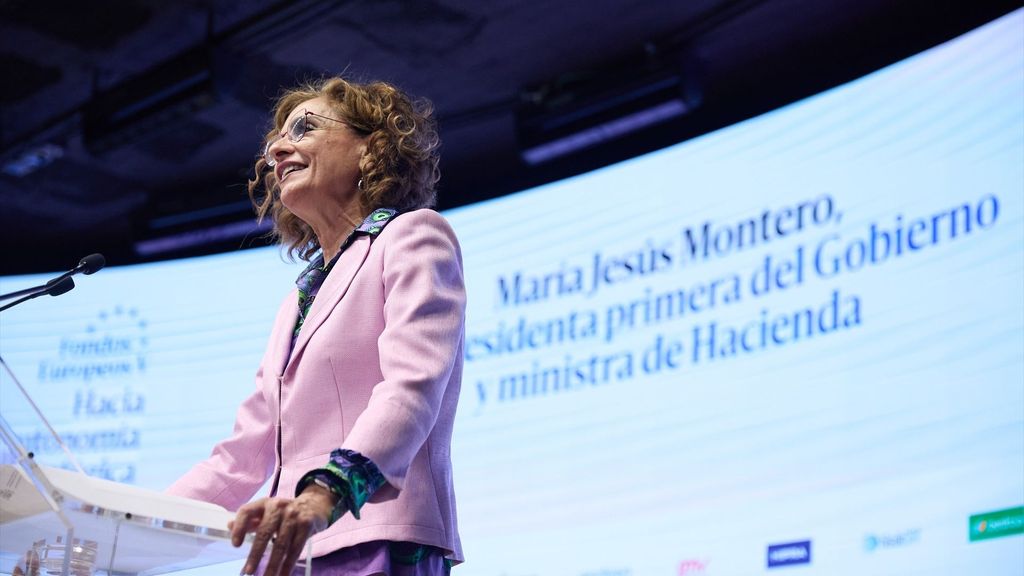 La vicepresidenta primera y ministra de Hacienda, María Jesús Montero.