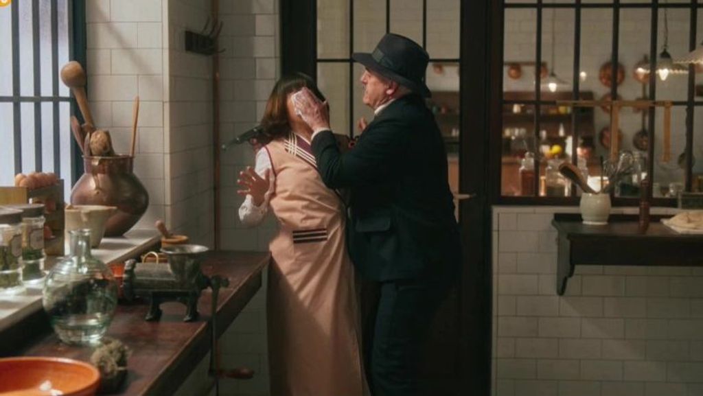 Elena es descubierta y su futuro se complica: descubre este avance de 'La favorita 1922', el lunes a las 23h. en Telecinco