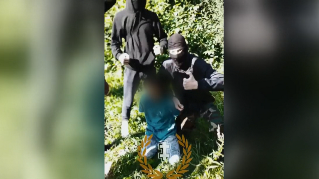 La "caza de pedófilos", un negocio cada vez más violento en la era de Trump: el fenómeno viral llega a Europa