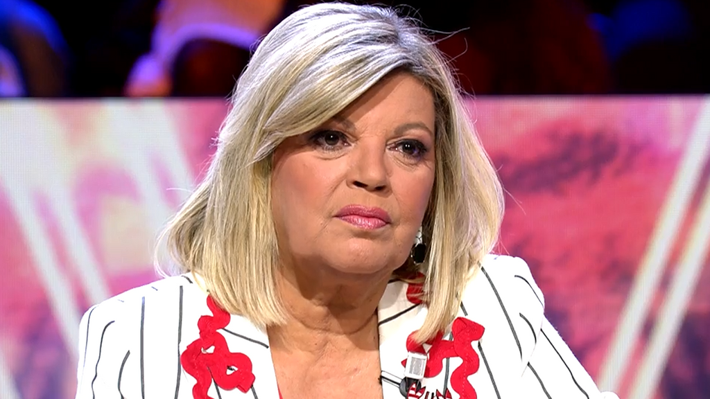 Las duras confesiones de Terelu Campos sobre el suicidio de su padre: ''Recuerdo cómo cargaba la pistola'' ¡De viernes! Top Vídeos 414