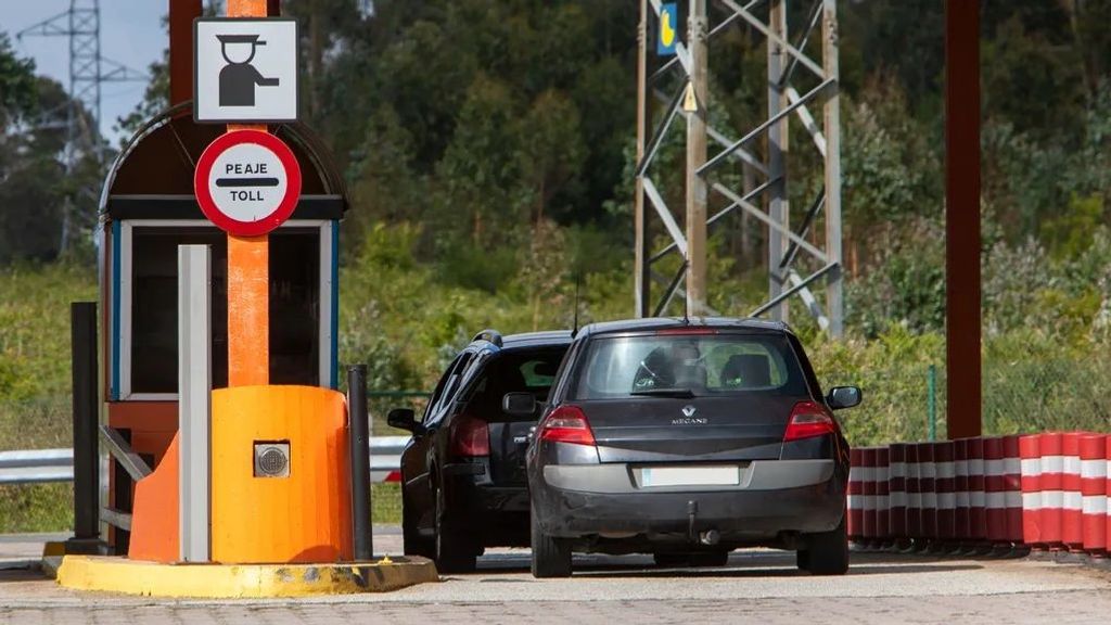 Un peaje de una autopista