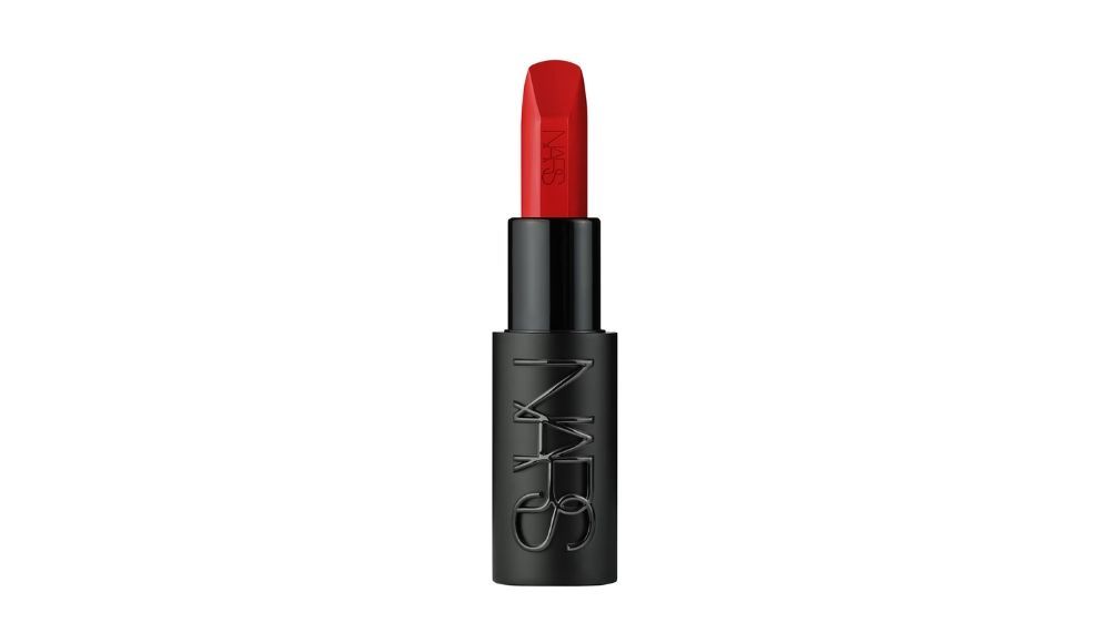 Barra de labios Explicit Lipstick de Nars
