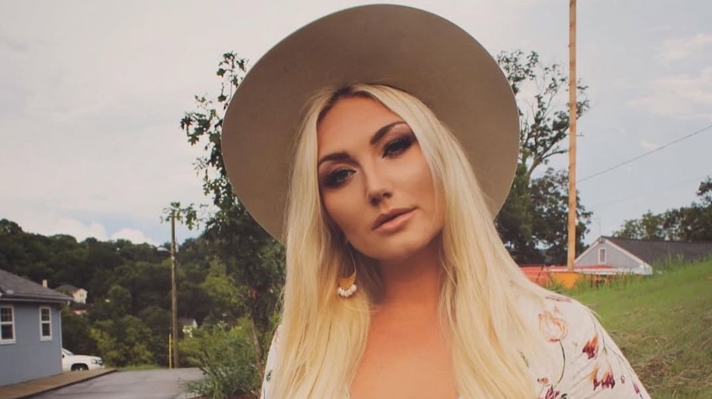 Brooke Hogan Instagram @mizzhogan