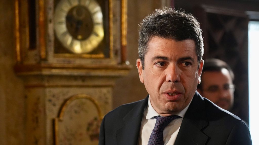 Detenido un hombre por amenazar a Carlos Mazón por redes sociales