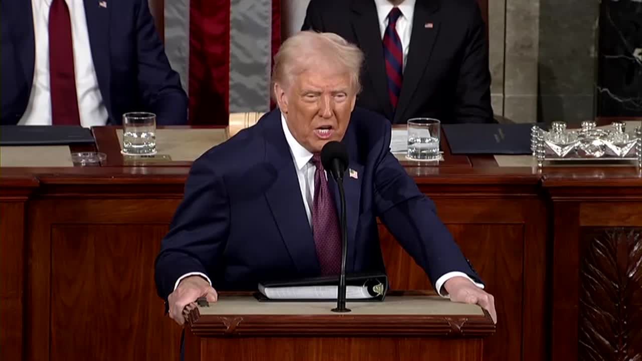 Donald Trump asegura en su discurso a la nación que Volodimir Zelenski está listo para la paz