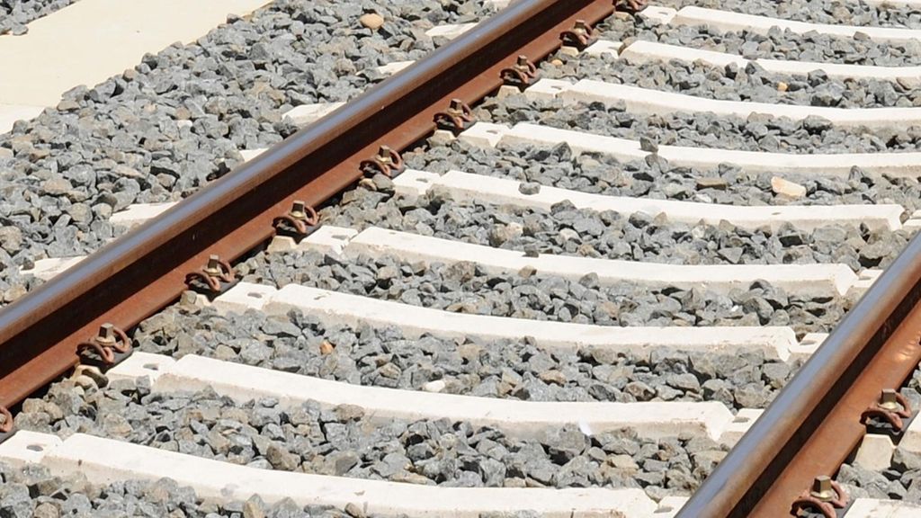 Archivo - Vía de tren