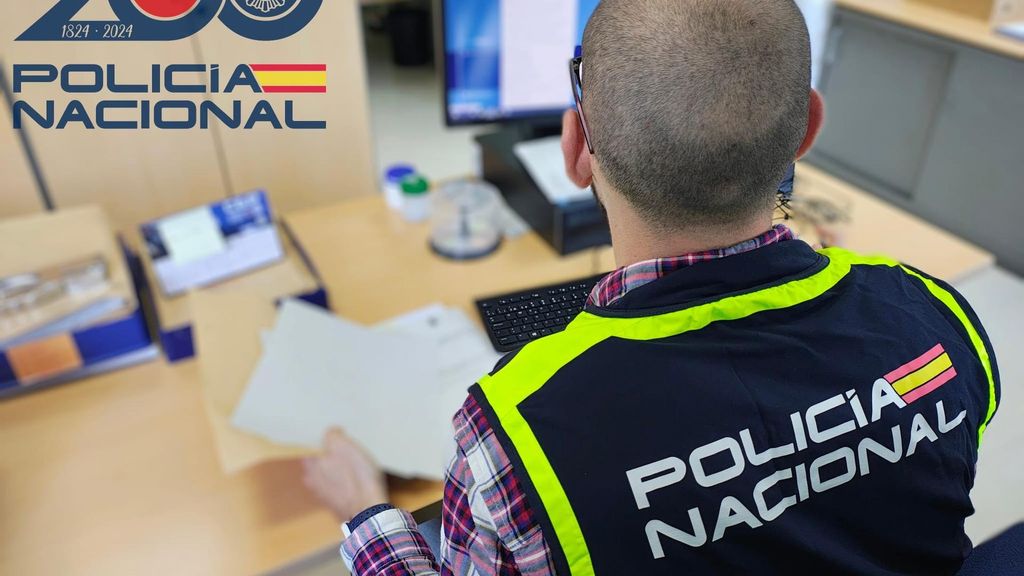 Agente de la Policía Nacional.