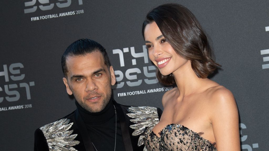 Dani Alves y Joana Sanz, en una imagen de archivo.
