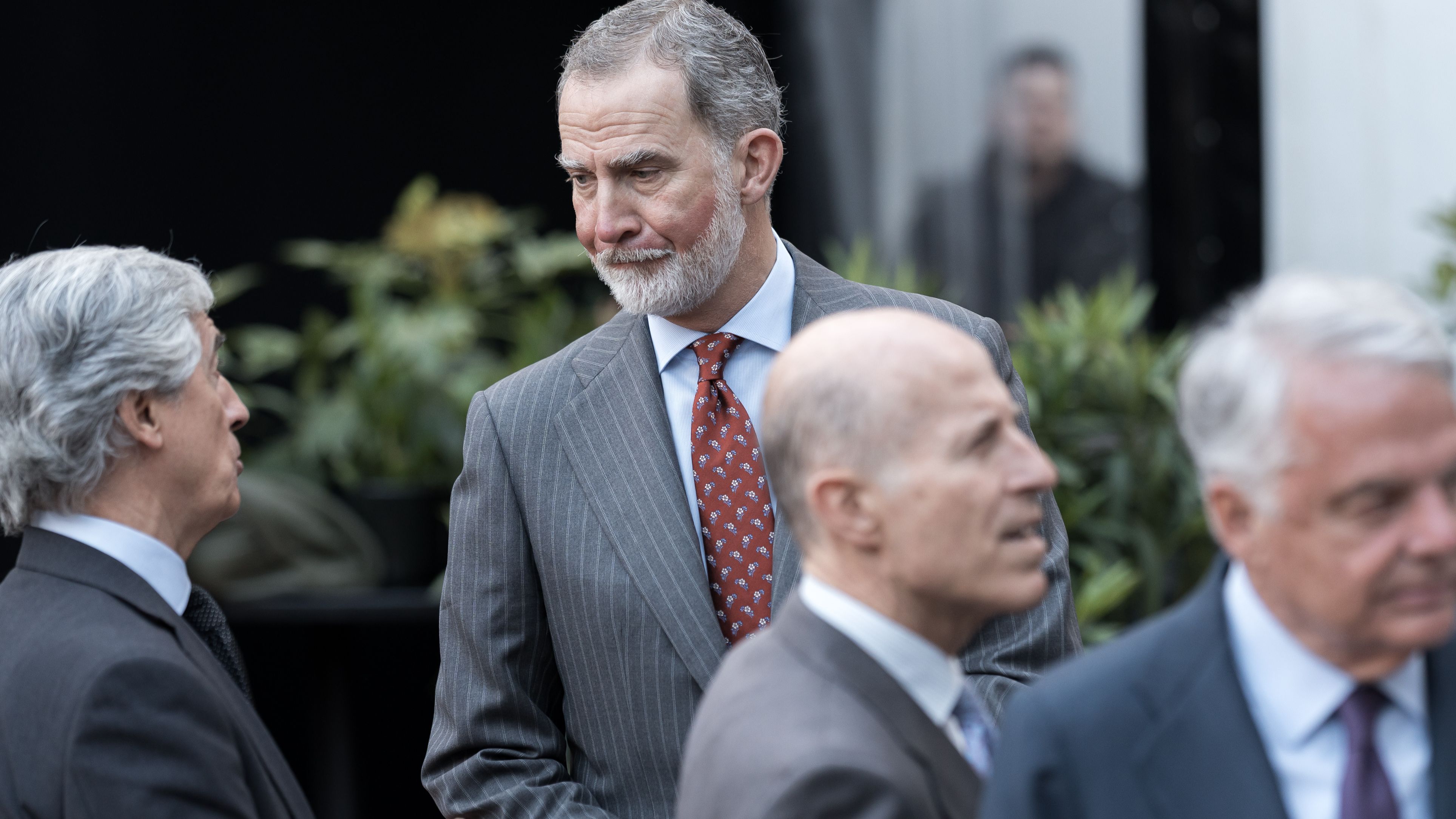 El rey, a su llegada al foro económico 'Wake up'
