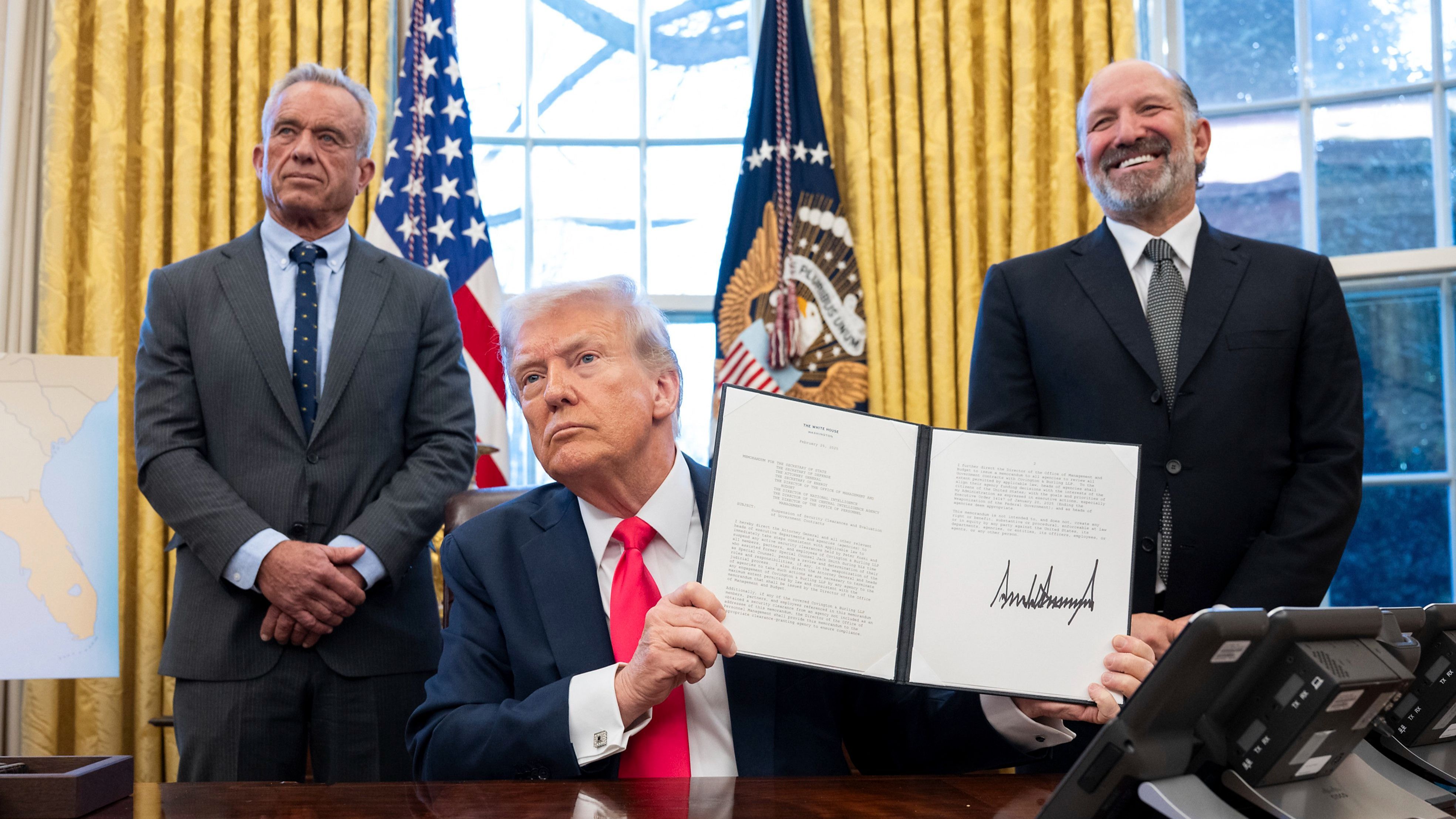 La Casa Blanca reitera que los aranceles de este miércoles "entrarán en vigor de inmediato"