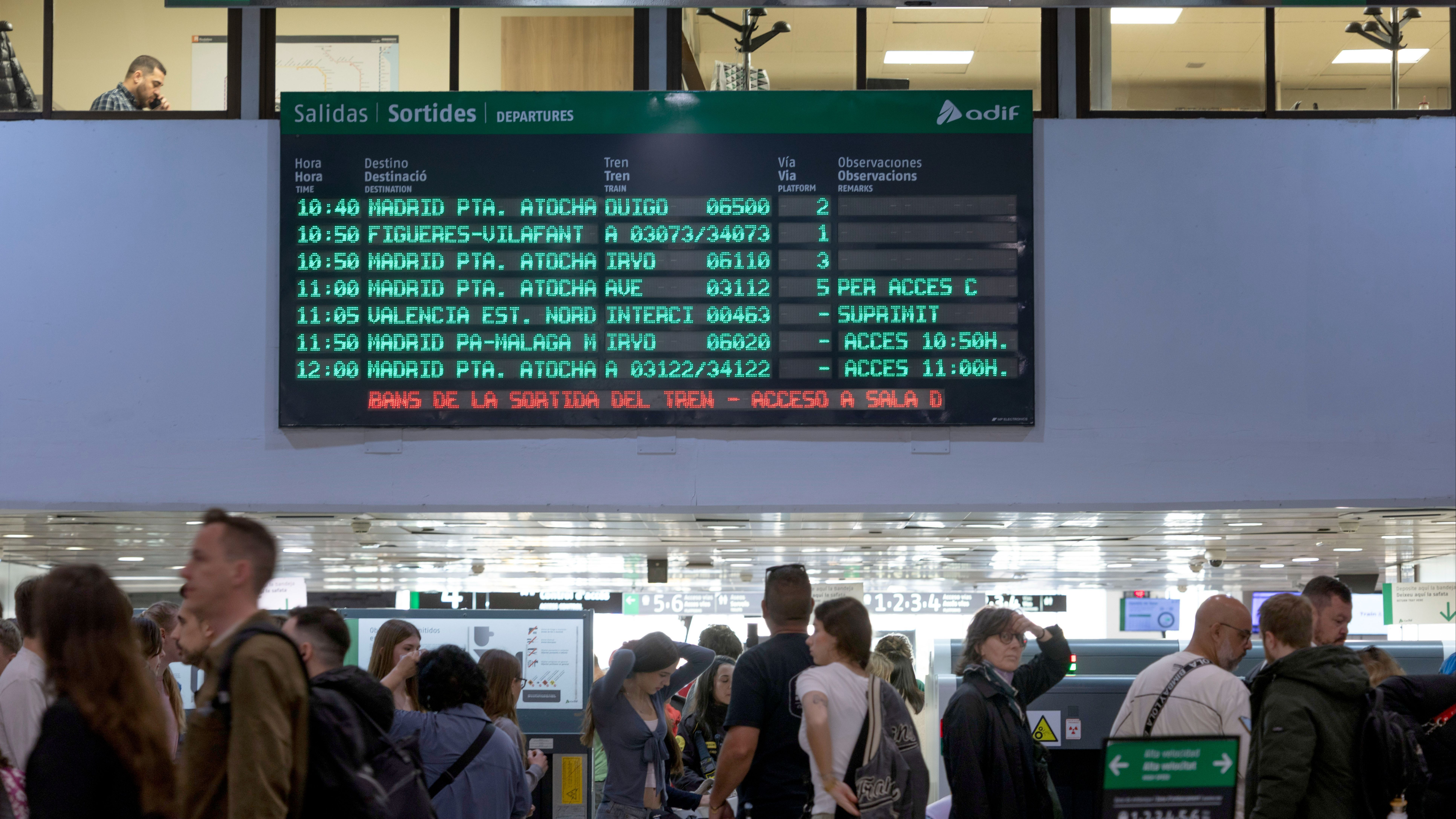 Todo sobre la huelga de Renfe de este martes, 1 de abril: servicios mínimos y trenes afectados