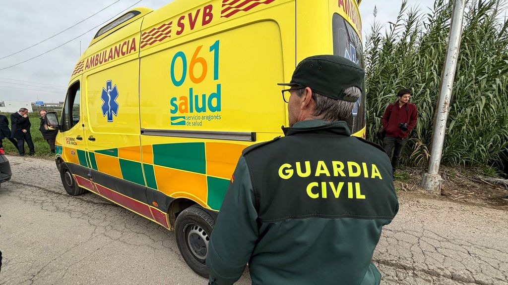 Vehículo medicalizado del Servicio Aragonés de Salud