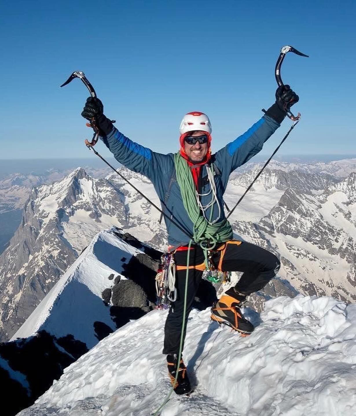 El alpinista Carlos Suárez