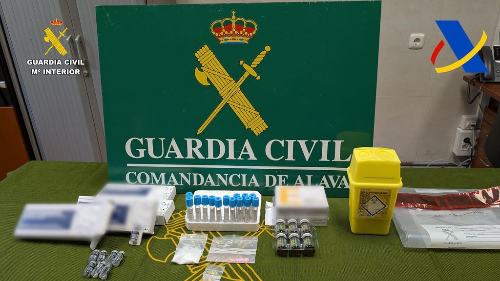 La Guardia Civil ha desmantelado una clínica estética en Bilbao.