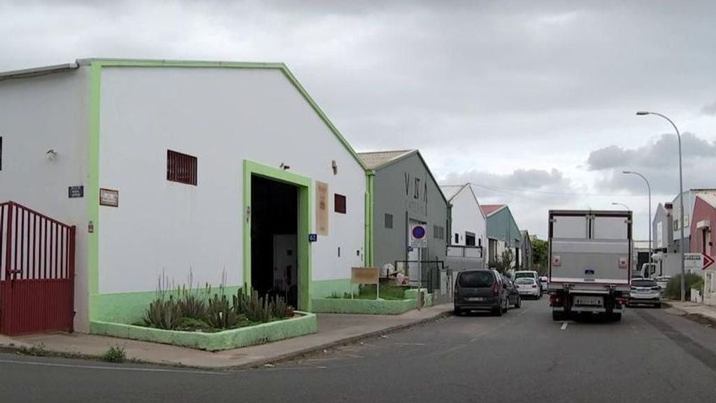 La nave industrial donde se ha producido la agresión sexual grupal.