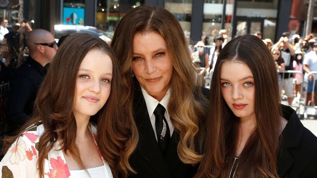 Lisa Marie Presley y sus hijas