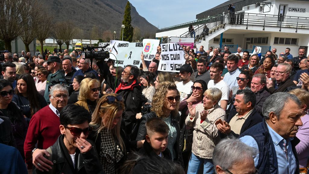 La emotiva despedida de la hija de uno de los mineros fallecidos en Cerredo: “Me enseñaste a todo menos a vivir sin ti”