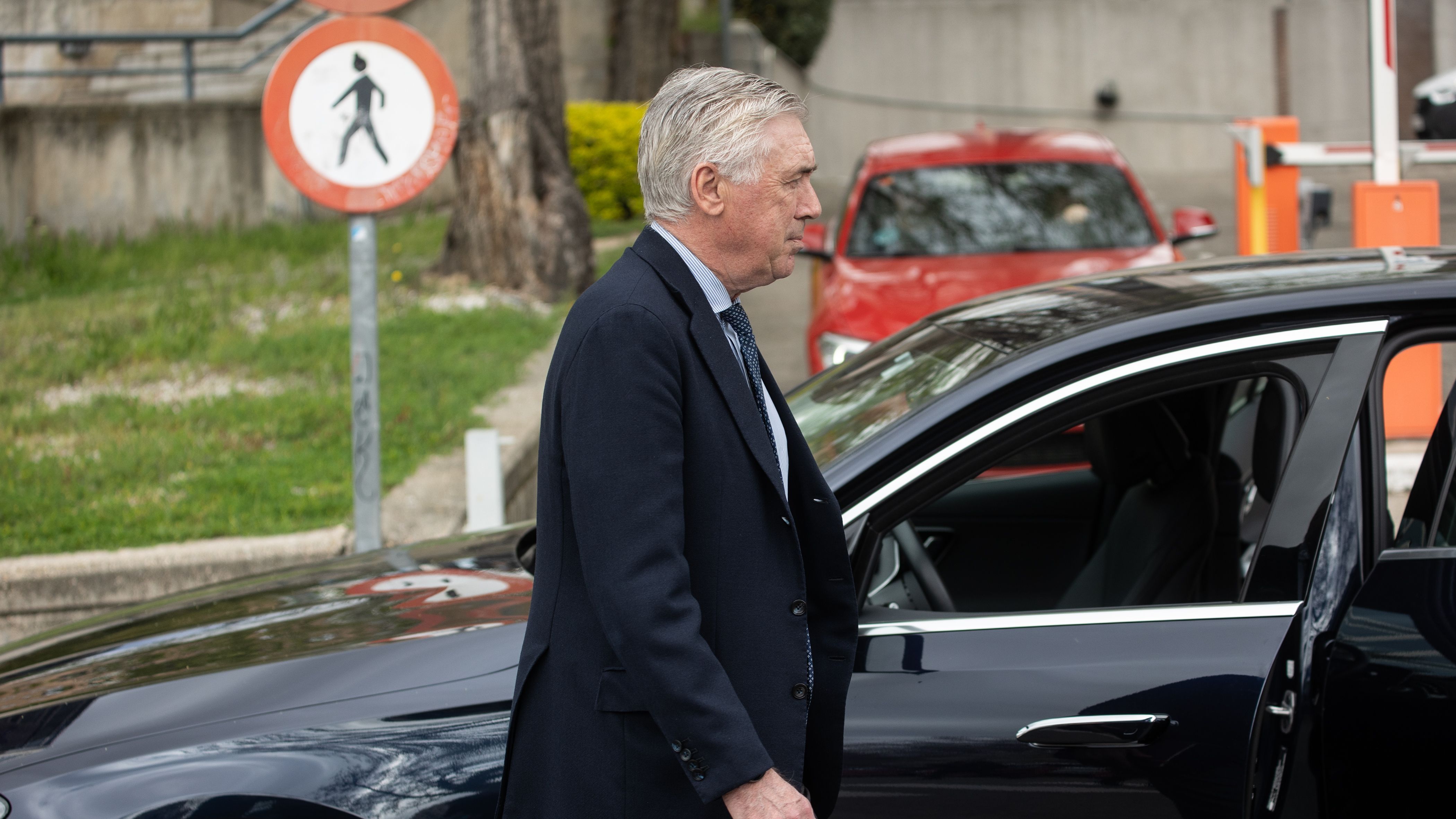 El entrenador del Real Madrid, Carlo Ancelotti, a su salida de declarar ante la Audiencia Provincial de Madrid