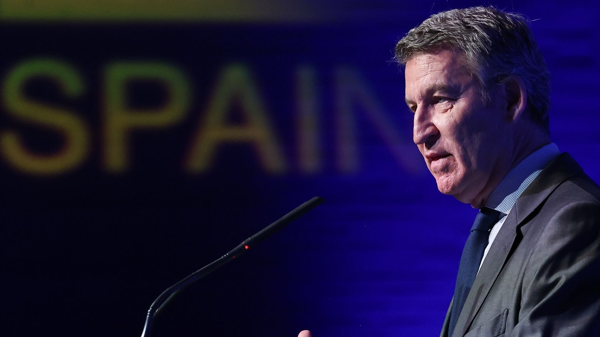 Las reacciones políticas al plan de ayudas de Sánchez para frenar los efectos de los aranceles