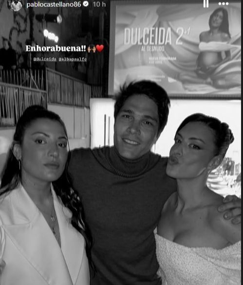 Pablo Castellano junto a Alba y Dulceida en el estreno