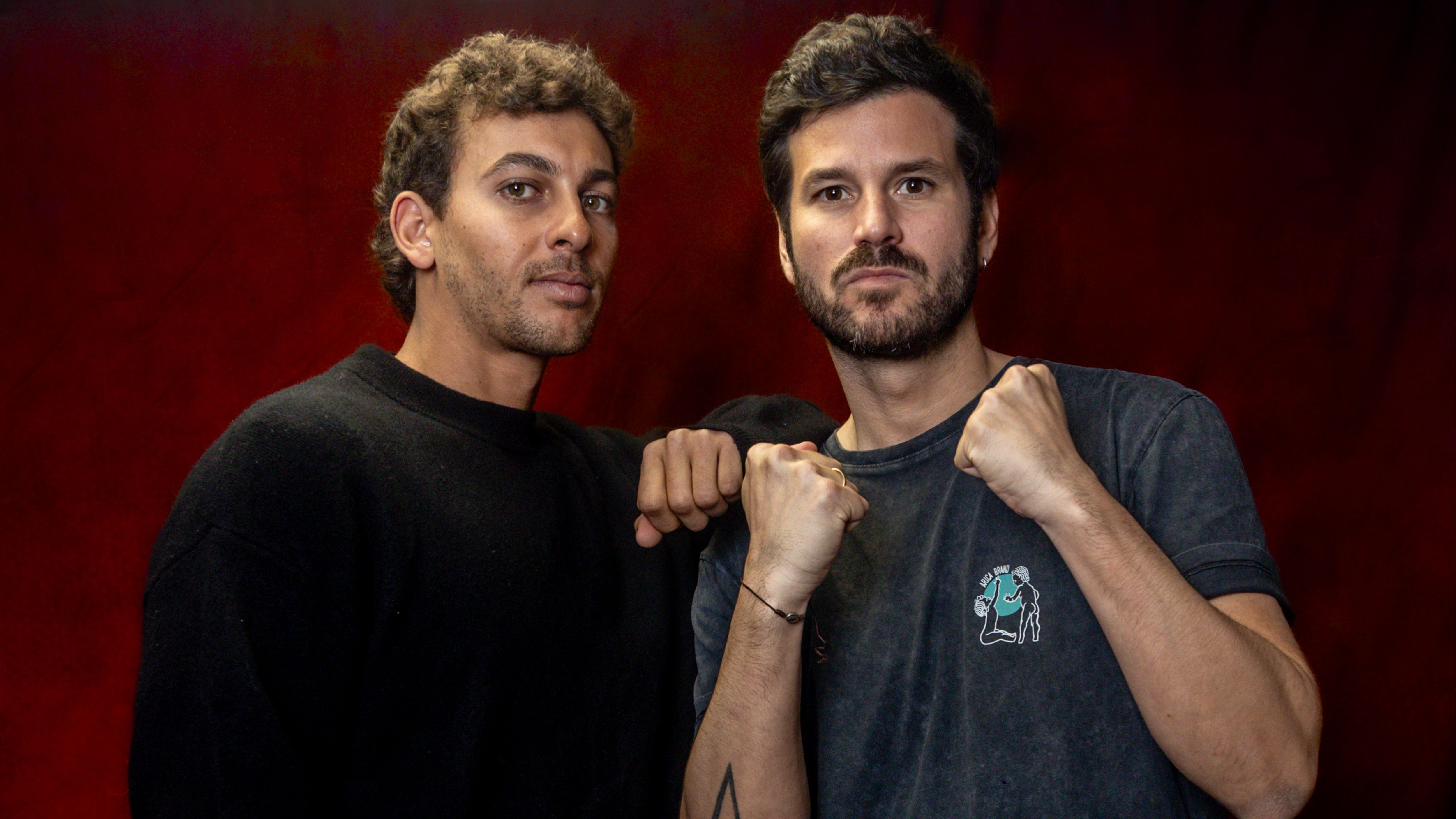 Antón Carreño y Willy Bárcenas, de Taburete