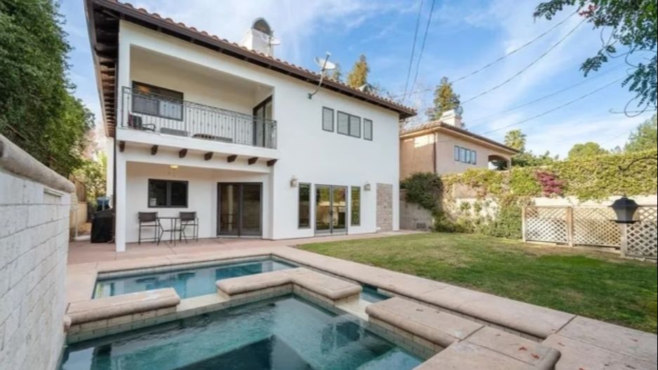 Jardín exterior de la casa en venta de Will Smith en Los Angeles