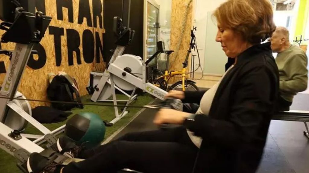 La práctica del CrossFit mejora el estado en mujeres con cáncer de ovario de cara al quirófano