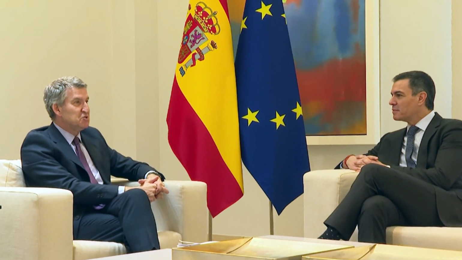 PP y PSOE, unidos contra Trump: llegan a un acuerdo para ayudar a los sectores afectados por los aranceles PP y PSOE, unidos contra Trump: llegan a un acuerdo para ayudar a los sectores afectados por los aranceles