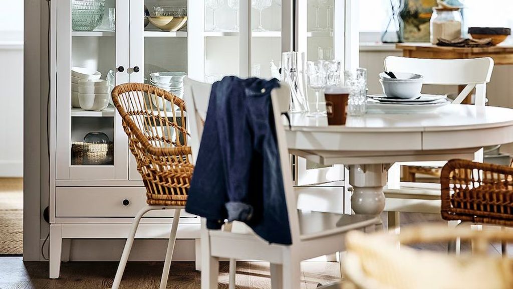 Salón decorado con mobiliario de Ikea