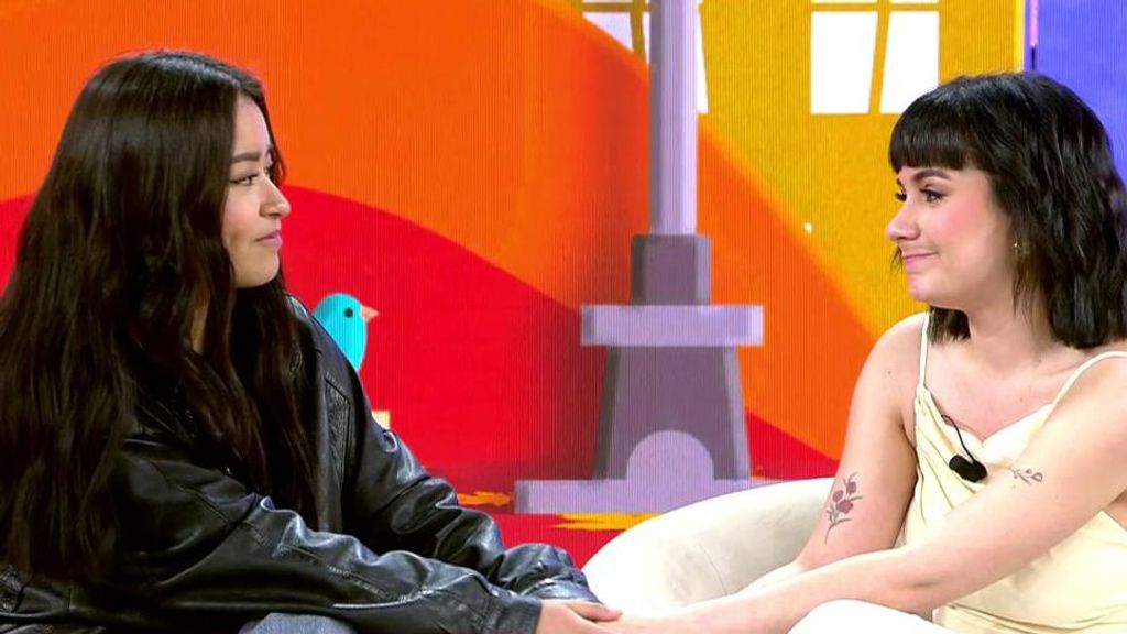Una futura madre soltera pide entre lágrimas el apoyo de su examiga en su momento más duro: "Te necesito en mi vida"