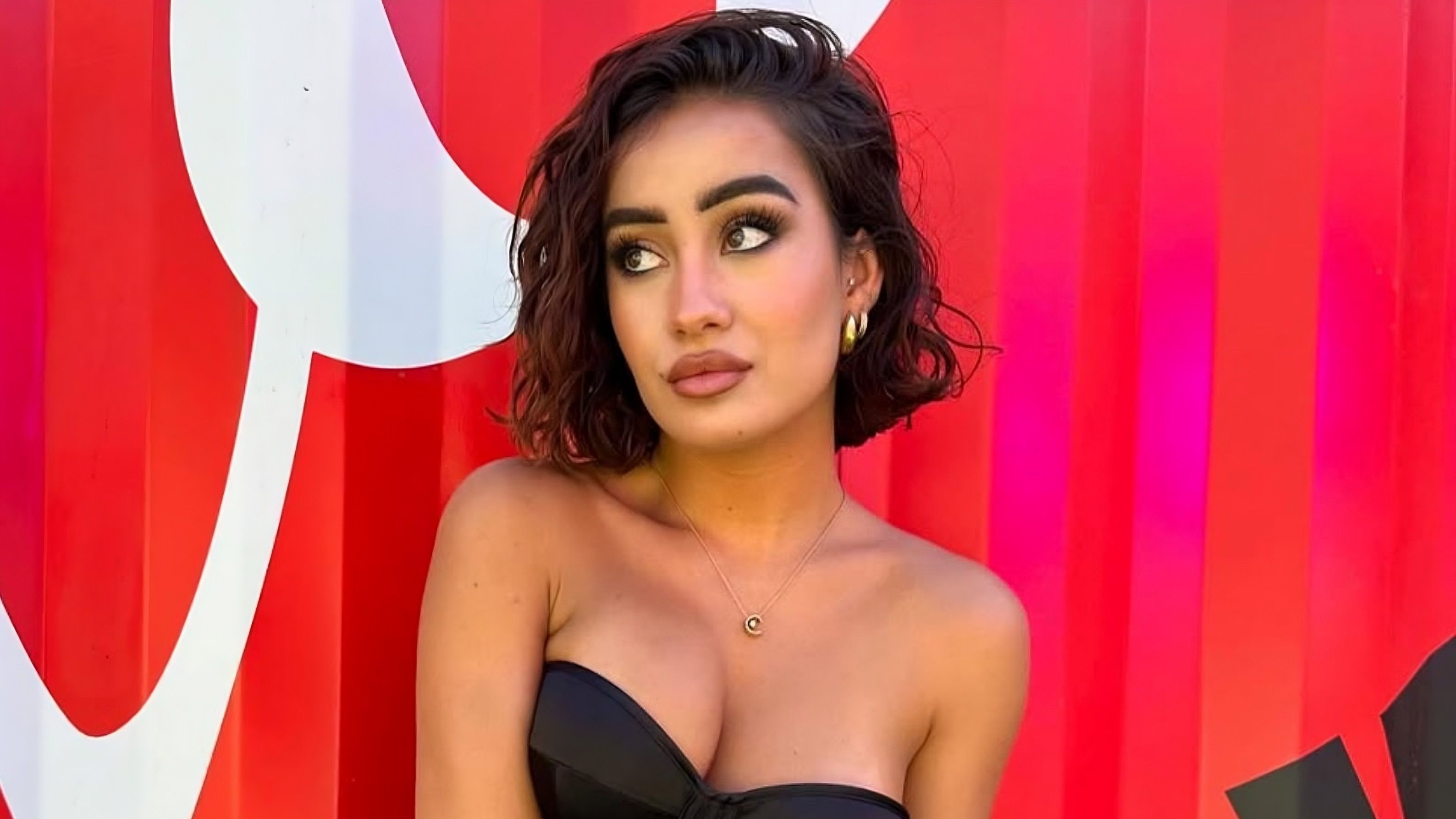 El antes y después de Marina Riverss: así ha sido su increíble cambio físico desde su adolescencia