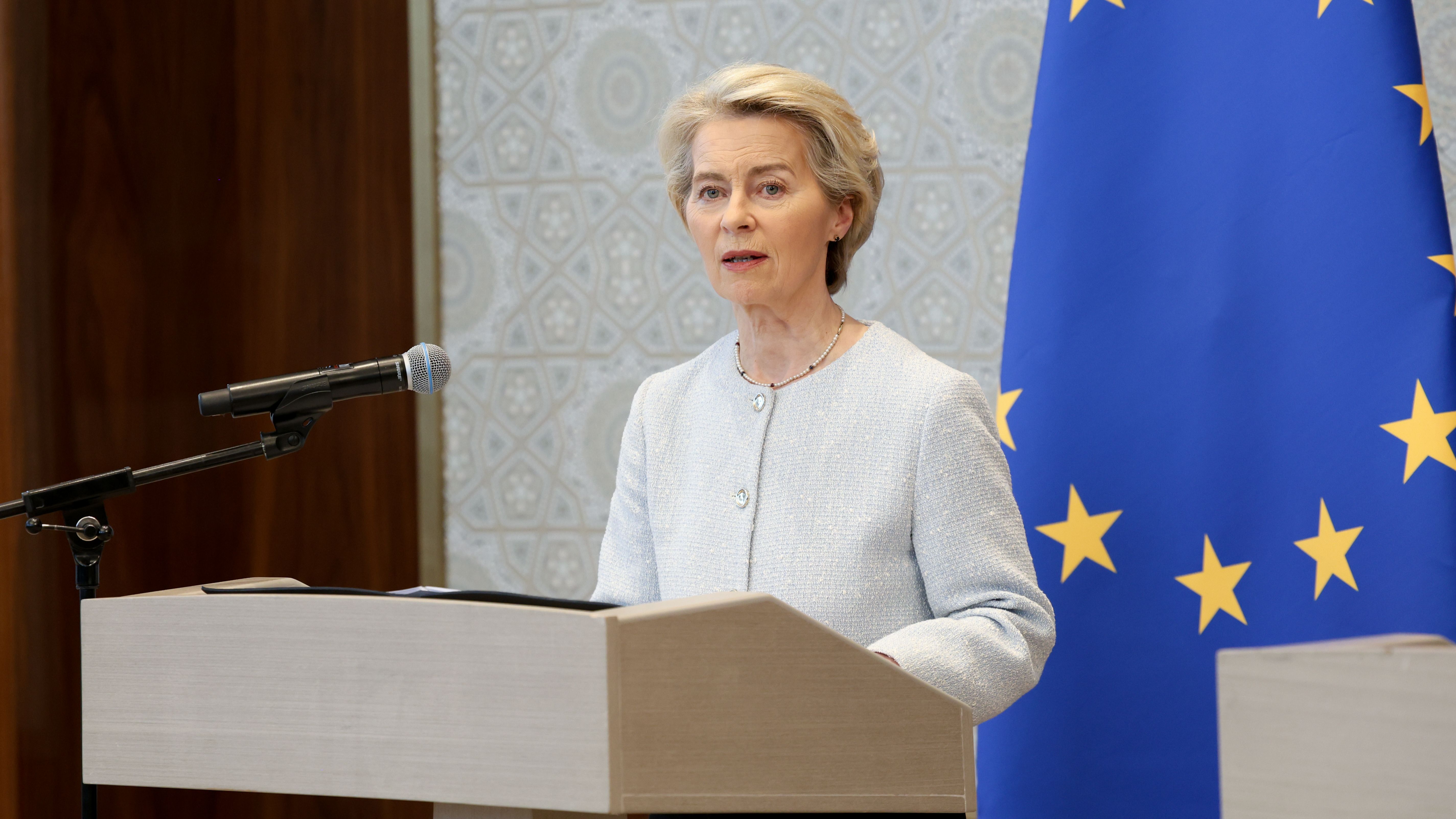 Bruselas estudia aranceles de hasta el 25 % a las importaciones de productos de EEUU: ¿qué productos se verían afectados?