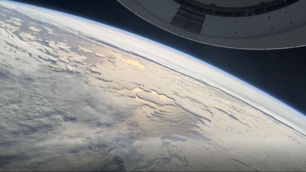 Se completa con éxito la primera misión espacial a la órbita polar