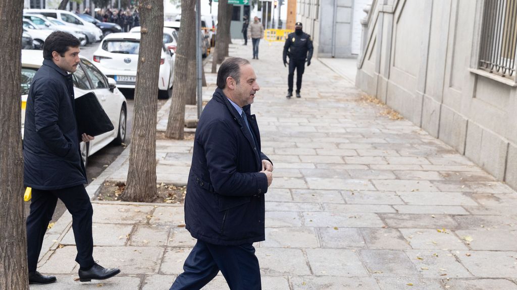 La UCO cree que Air Europa alquiló una casa para Ábalos como "contraprestación" por el rescate: "Esto sale gratis"