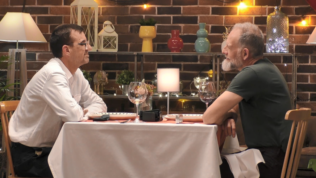 Un soltero alucina con las surrealistas mascotas de su cita en ‘First Dates’: “Y hormigas también”