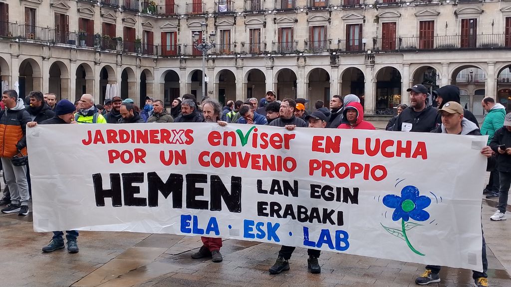 El 26 de marzo arrancó la huelga indefinida convocada por la totalidad del comité de empresa (LAB, ELA y ESK) de Enviser
