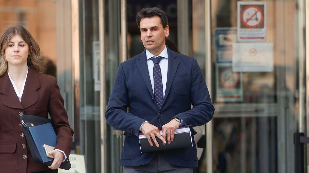 El novio de Isabel Díaz Ayuso declara que su asesor compró el ático y le paga 5.000 euros de alquiler