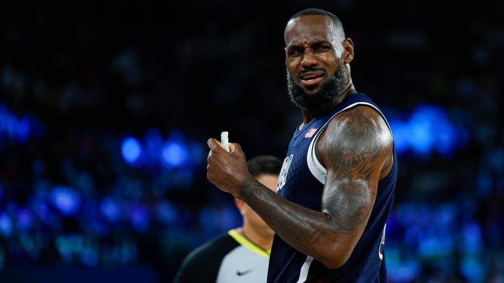 Le Bron James