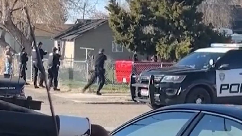 Brutalidad policial en EEUU: acribillan a un menor con autismo y parálisis cerebral