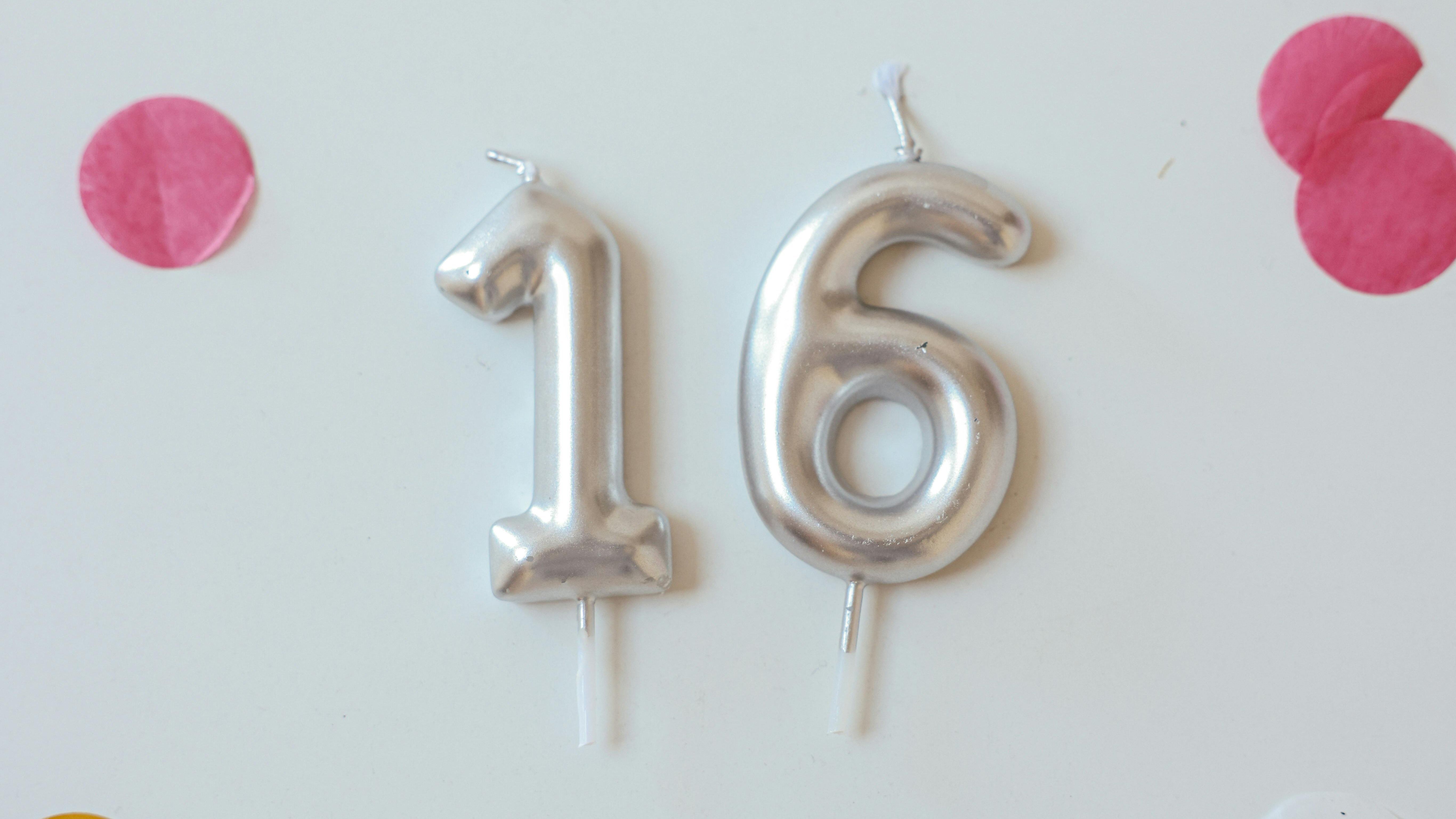 número 16 número 16