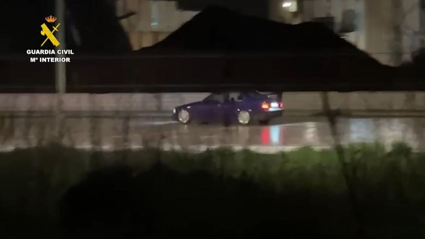 Un vehículo conduce de forma temeraria en Badajoz