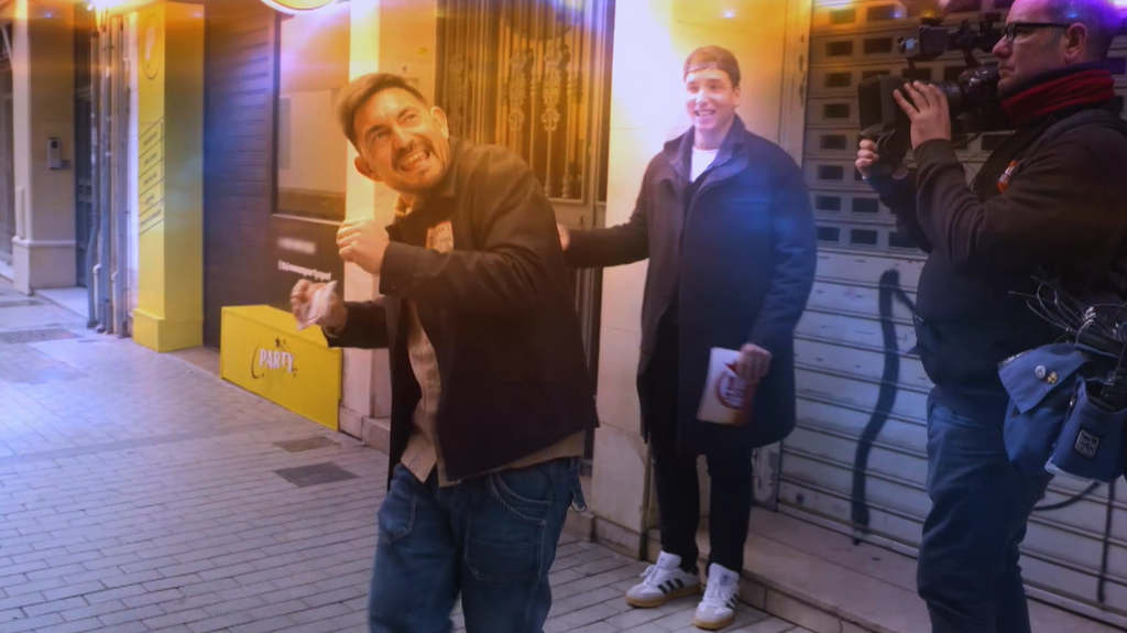 Un concursante de ‘Lo sabe, no lo sabe’ sorprende a Xuso Jones a lo Marta Sánchez