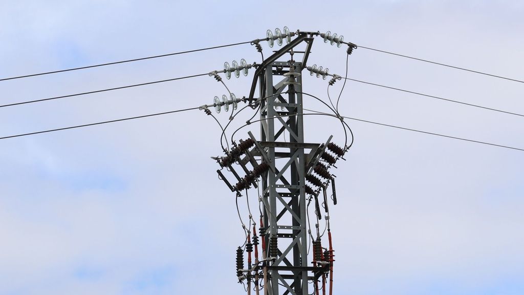 La inflación se moderó siete décimas en marzo (2,3%) por el comportamiento de la electricidad y los combustibles.