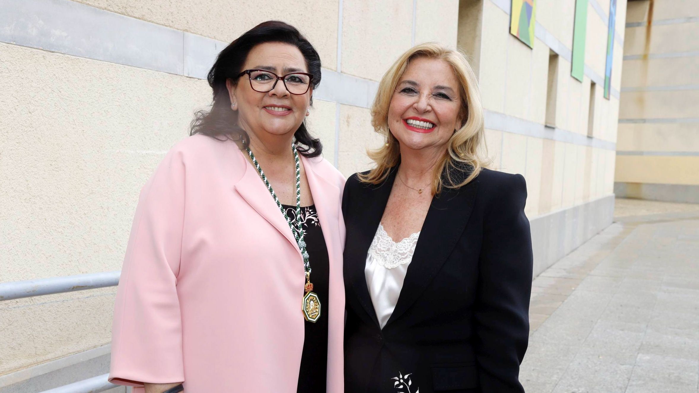 María del Monte e Inmaculada Casal en una imagen de archivo