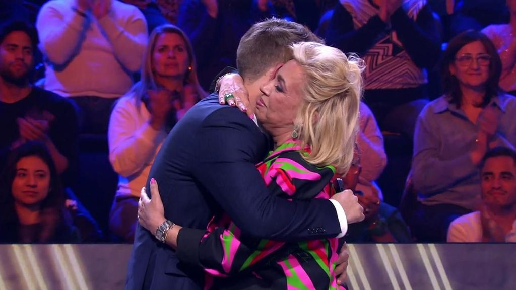 José María Almoguera emociona a Carmen Borrego al escribirle su carta más personal: "Vas a ser la mejor abuela" ¡De viernes! Top Vídeos 441
