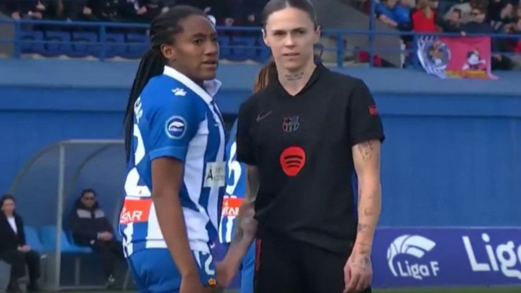 Mapi León, sancionada tras su polémico tocamiento a Daniela Caracas