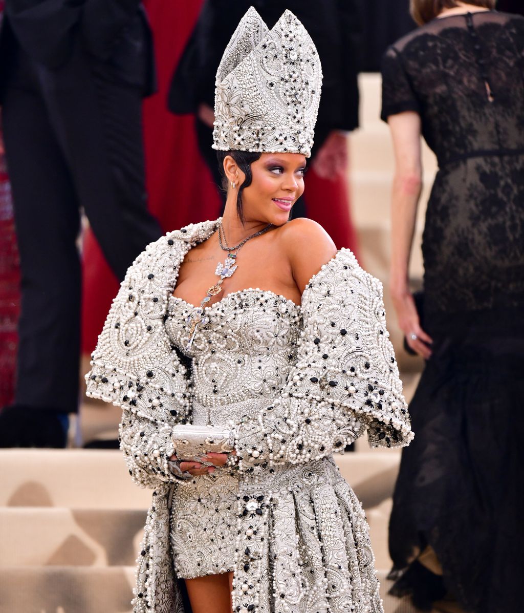 En aquella ocasión Rihanna tampoco pasó desapercibida