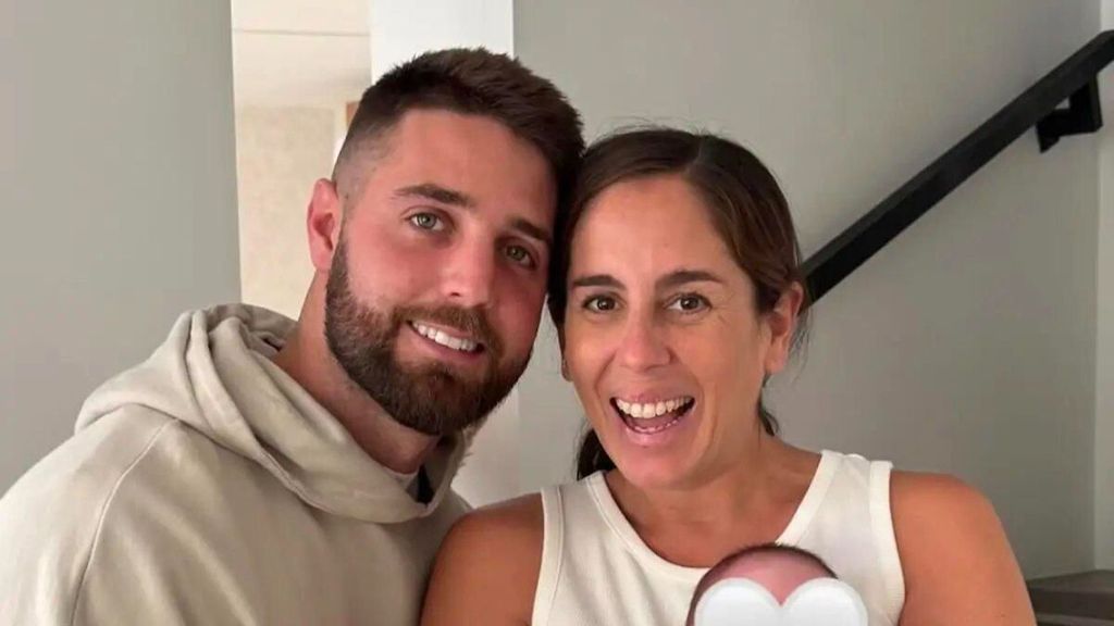 Anabel Pantoja, David Rodríguez y su hija Alma