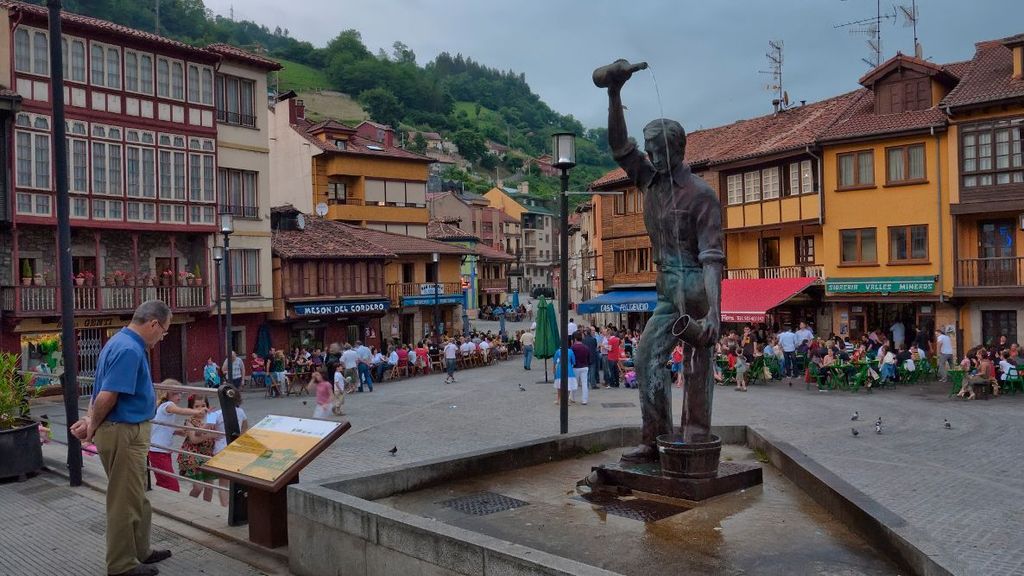 Mieres es ideal para los amantes de la Sidra