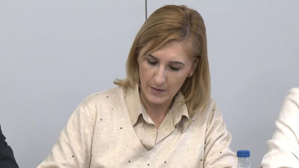 Salomé Pradas no pudo hablar con Carlos Mazón entre las 18:30 y las 19:43 el día de la DANA